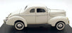 Eagles Race 1/18 Scale 808006 - 1940 Ford Deluxe Coupe - White