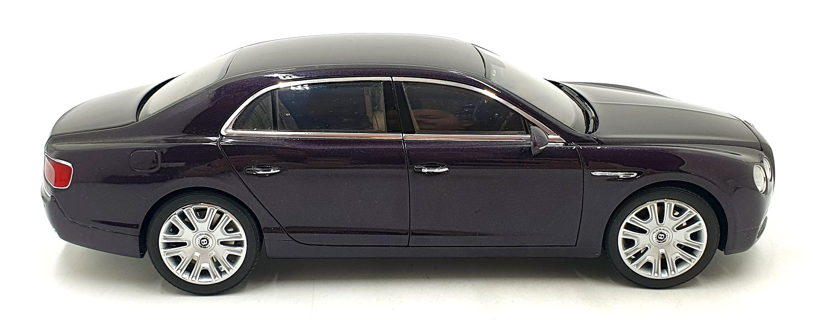 Kyosho 1/18 Scale Diecast BL1070 - Bentley Flying Spur W12 - Damson Red