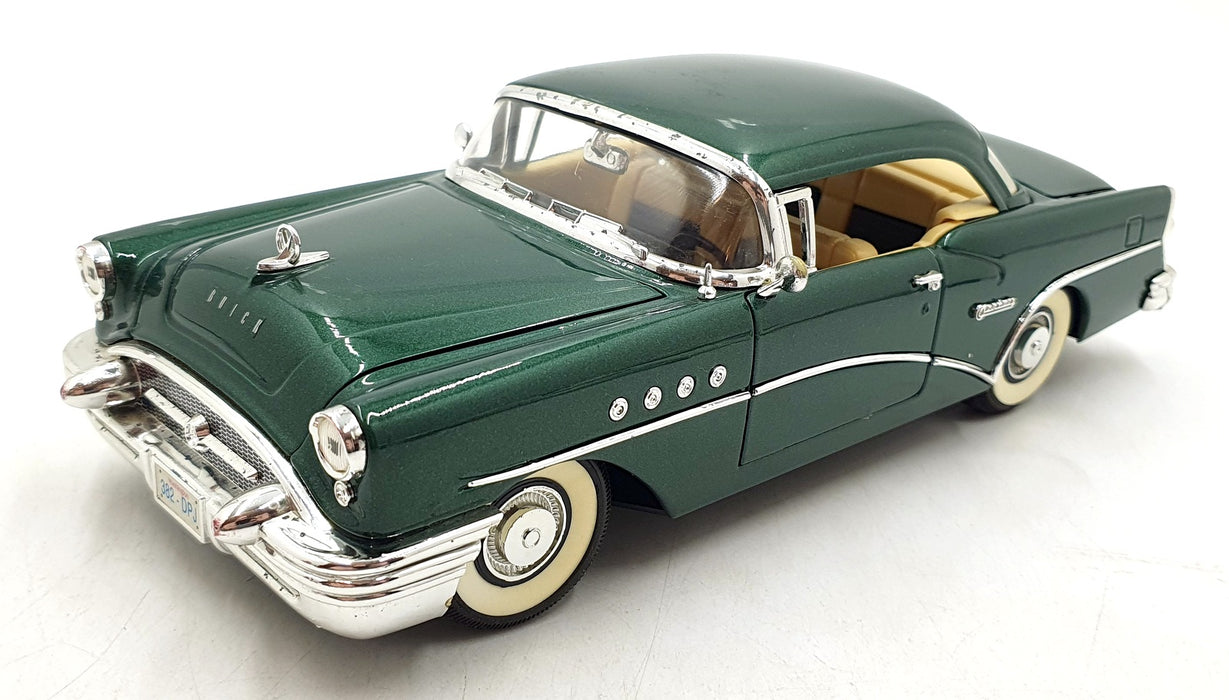 Mira 1/18 Scale Diecast 201026A - 1955 Buick Century - Green