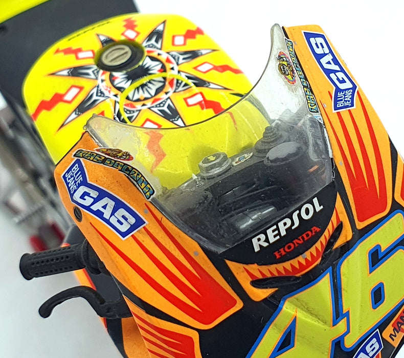 Minichamps 1/12 Scale 122 037196 - Honda RC211V V. Rossi Valencia 03
