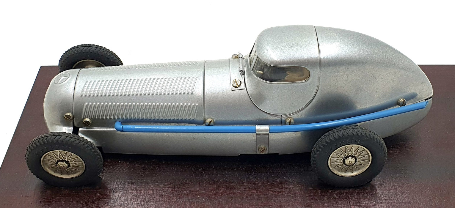 Marklin Tinplate Clockwork 211026A - Mercedes Benz F1 Single Seater - Silver