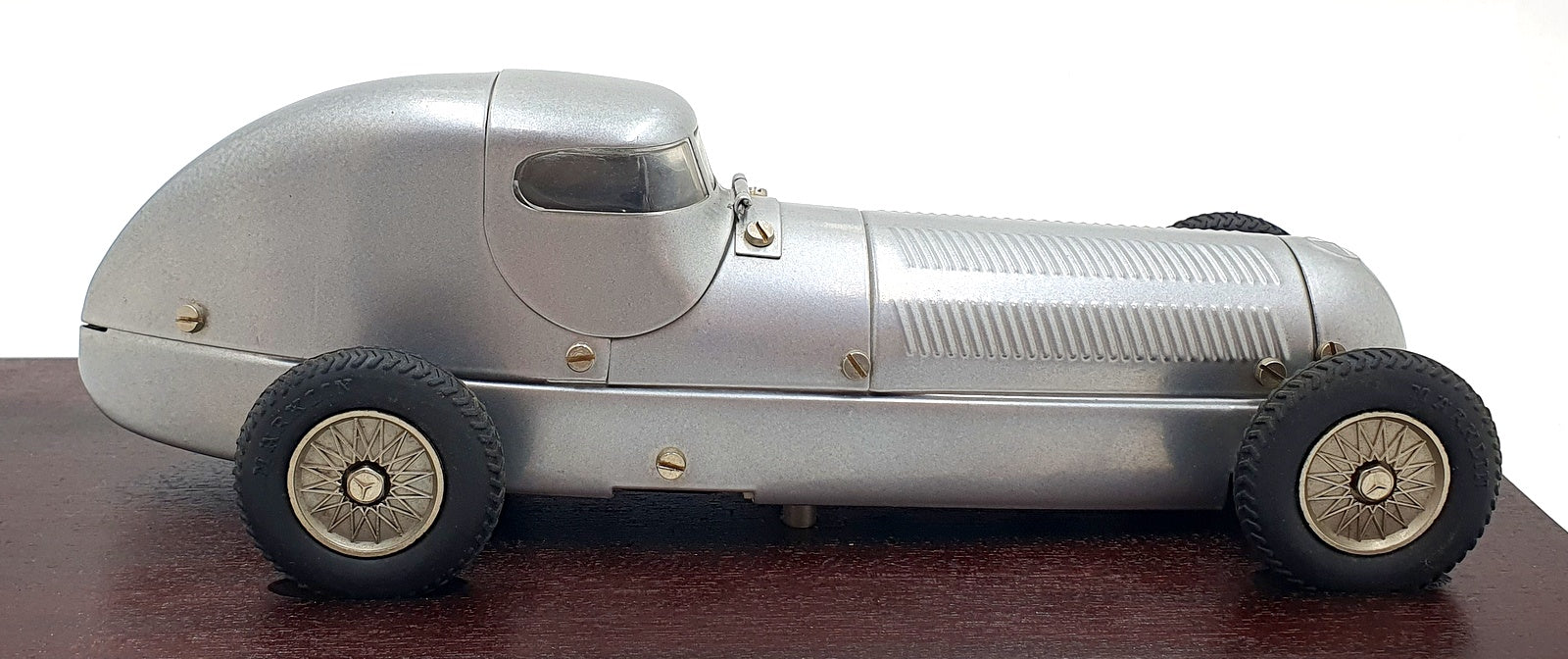 Marklin Tinplate Clockwork 211026A - Mercedes Benz F1 Single Seater - Silver