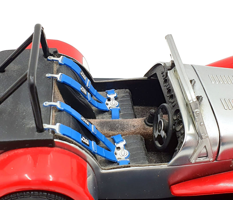 Kyosho 1/18 Scale Diecast 7020R - Caterham Super Seven - Silver/Red