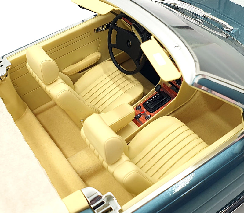 12 Art 1/12 Scale 12ART1302011 - Mercedes-Benz 380SL R107 79-85 Metallic Petrol
