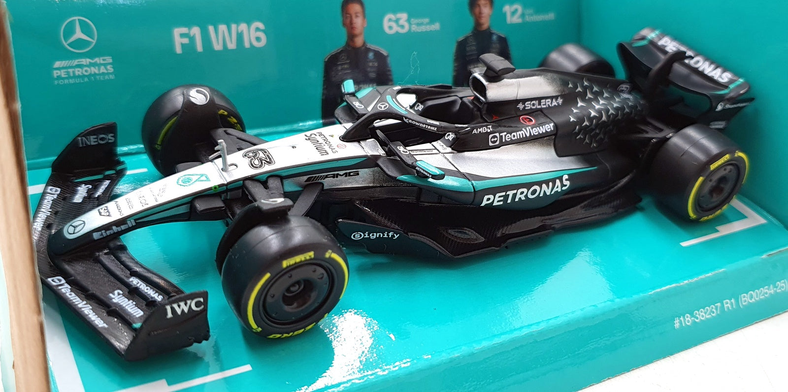 Burago 1/43 Scale 18-38237 - F1 Mercedes Petronas W16 2025 #63 G.Russell