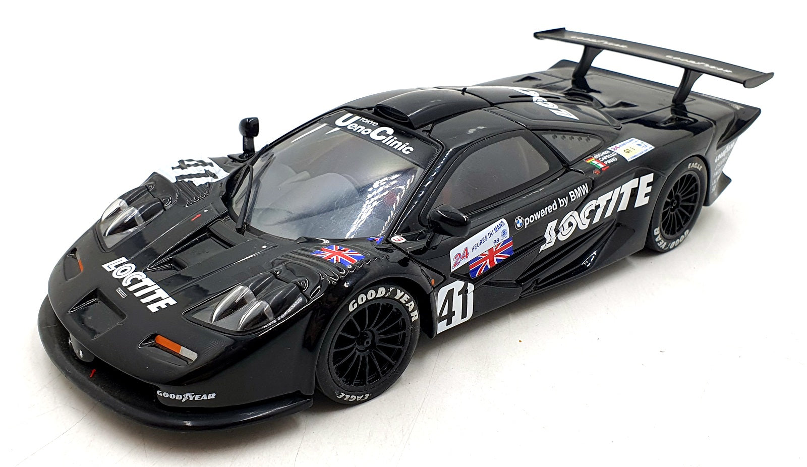 UT 1/18 Scale Diecast 201026Q - McLaren F1 GTR #41 Loctite Le Mans 1998