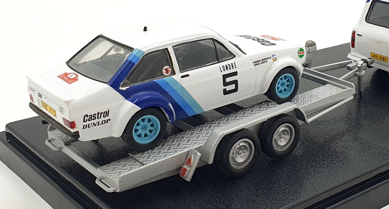 DeAgostini 1/43 Scale 281026A Ford Transit And Escort With Rally Support Trailer