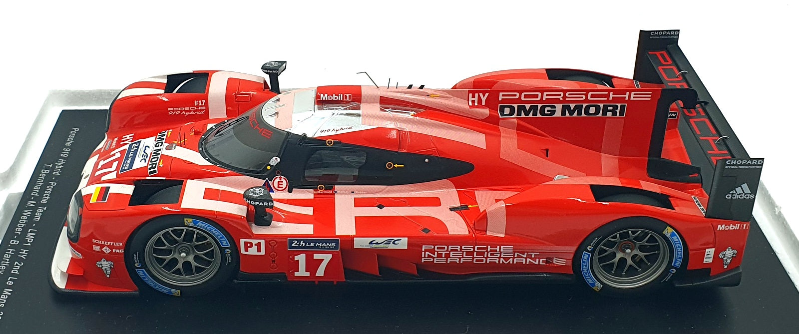 Spark 1/18 Scale 18S185 - Porsche 919 Hybrid #17 Le Mans 2015 - Red
