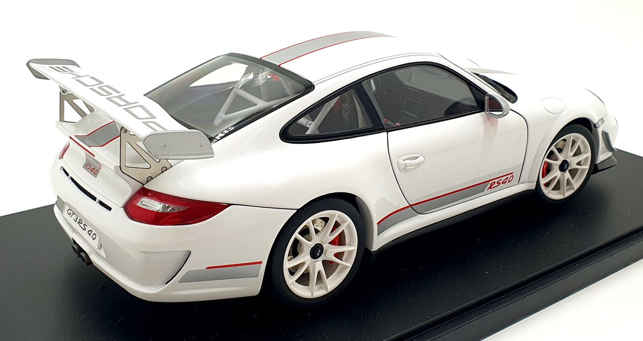 Autoart 1/18 Scale Diecast 78147 - Porsche 911 997 GT3 RS 4.0 - White