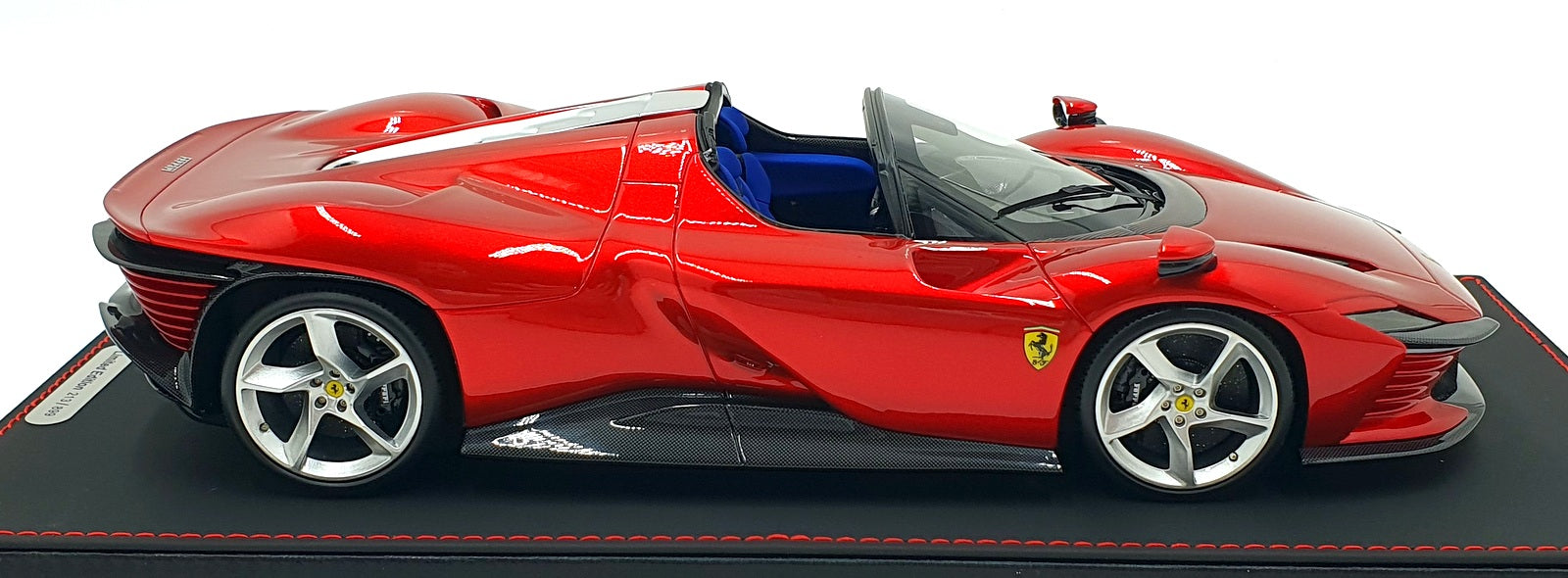 BBR 1/18 Scale Resin P18214A - Ferrari SP3 Daytona - Rosso Magma Red