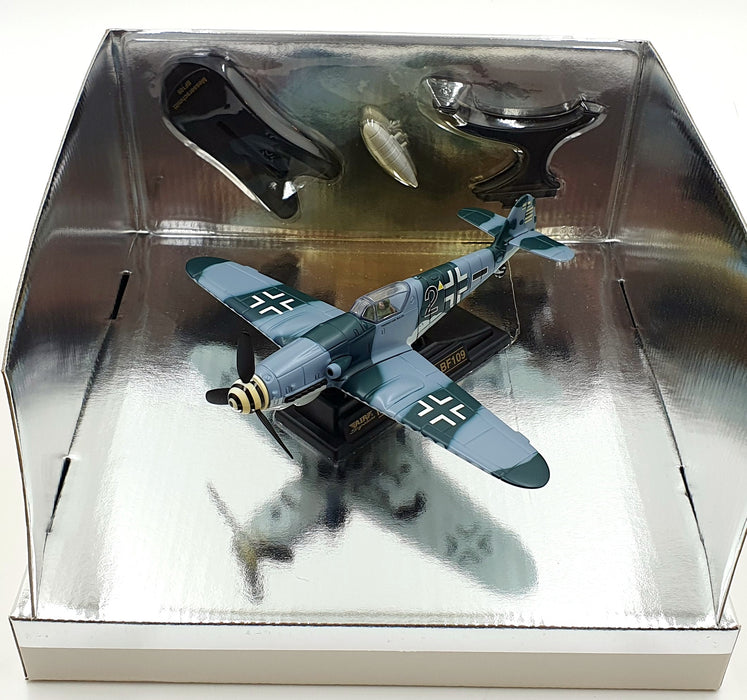Yat Ming 1/48 Scale WW II Series 99078 - Messerschmitt BF109 Aircraft #2