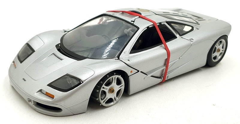UT 1/18 Scale Diecast 7224K - McLaren F1 - Silver