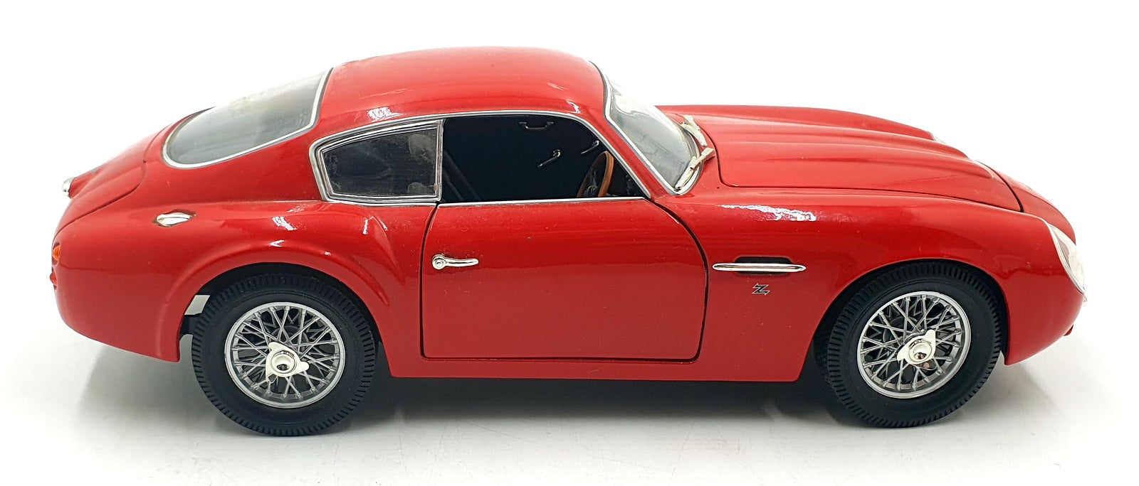 Road Signature 1/18 Scale Diecast 22426S - Aston Martin DB4GT Zagato - Red