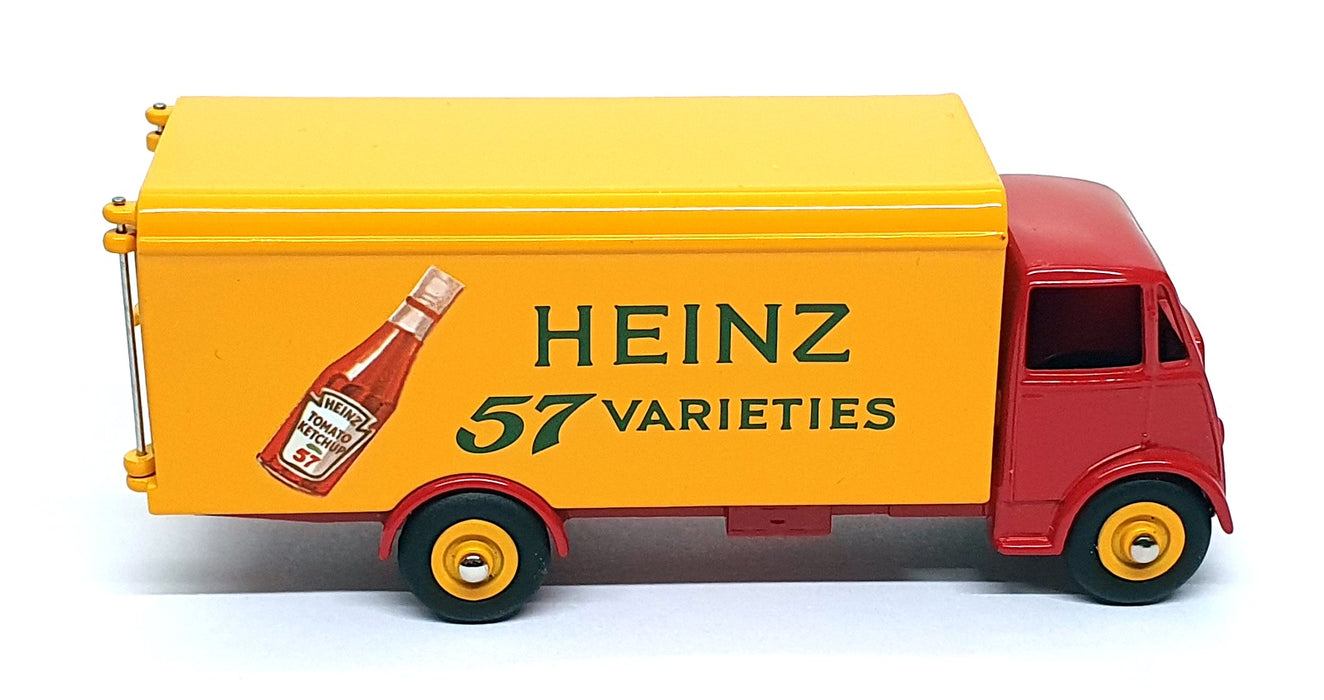 DAN-TOYS Reproduction DAN-216 - Guy Van Heinz - Red/Yellow 