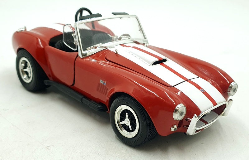 Ertl 1/18 Scale Diecast 31024M - Shleby Cobra 427 - Red/White Stripes