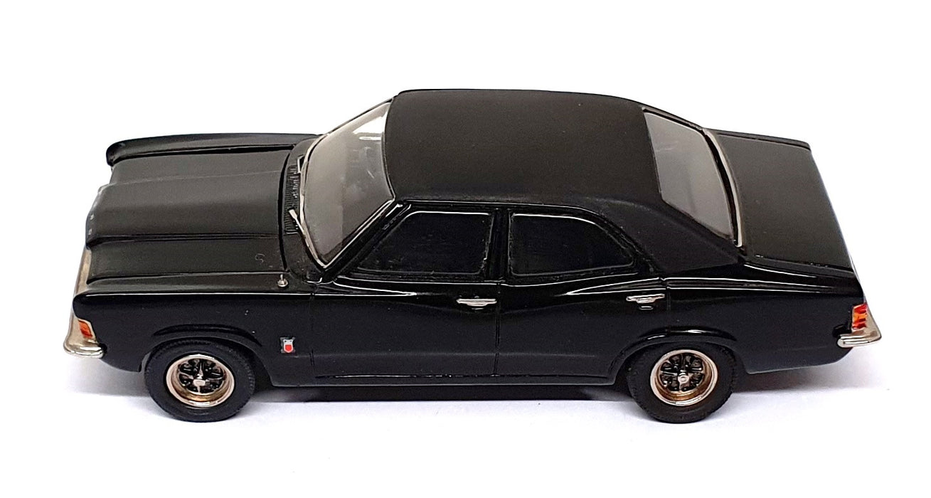 Abbey Classics 1/43 Scale AC04B Ford Cortina Mk3 Saloon - Black/Black Vinyl Roof