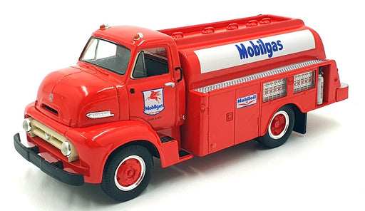 First Gear 1/34 Scale 29-1501 - Ford C-600 With Tanker Body - Mobilgas
