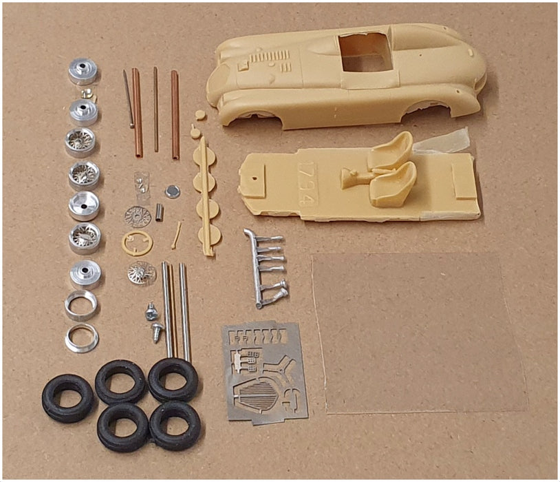 Provence Moulage 1/43 - Kit à Monter Aston Martin Mille Miles 1952 (Western Models, Résine)