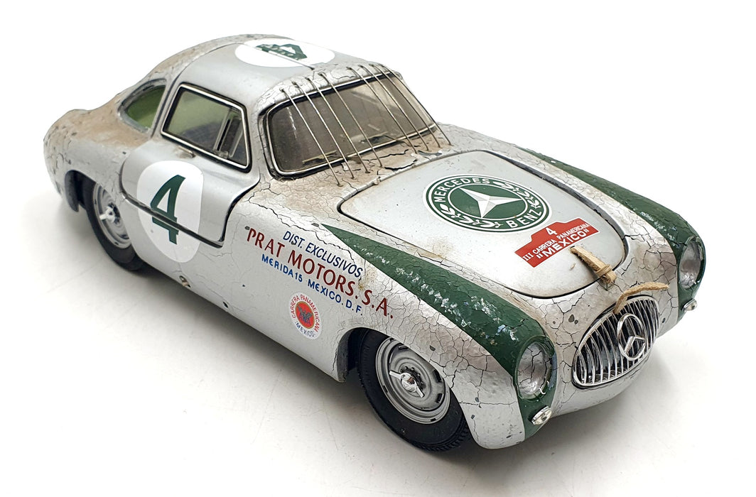 CMC 1/18 Scale Diecast 23426J - Mercedes-Benz 300SL Carrera Panamericana #4