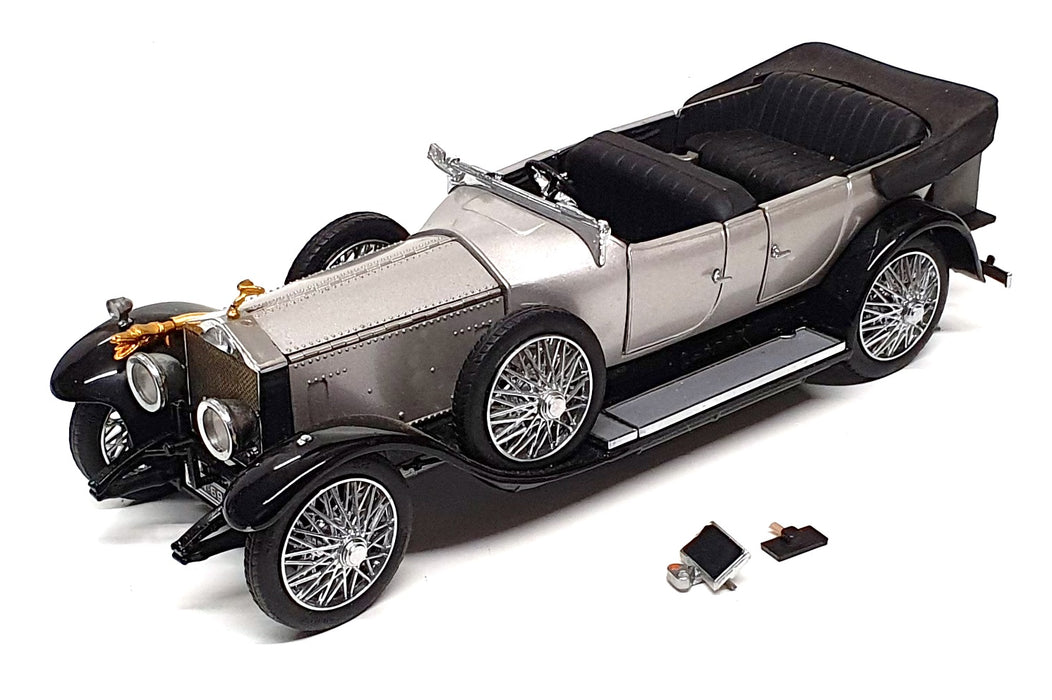 Franklin Mint 1/24 Scale 31025A - 1925 Rolls Royce Silver Ghost - Silver