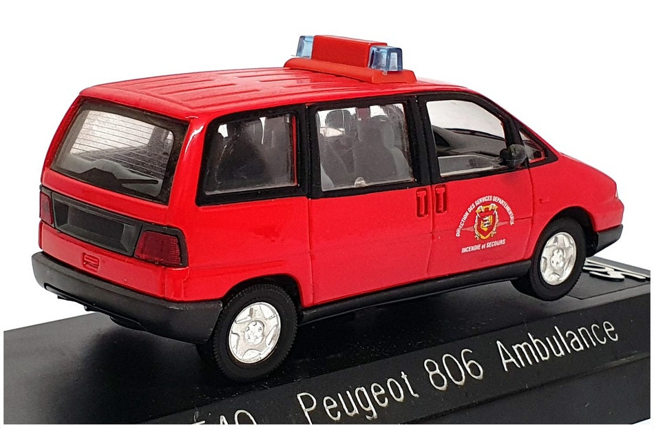 Solido 1/43 Scale Diecast 1540 - Peugeot 806 Ambulance - Red