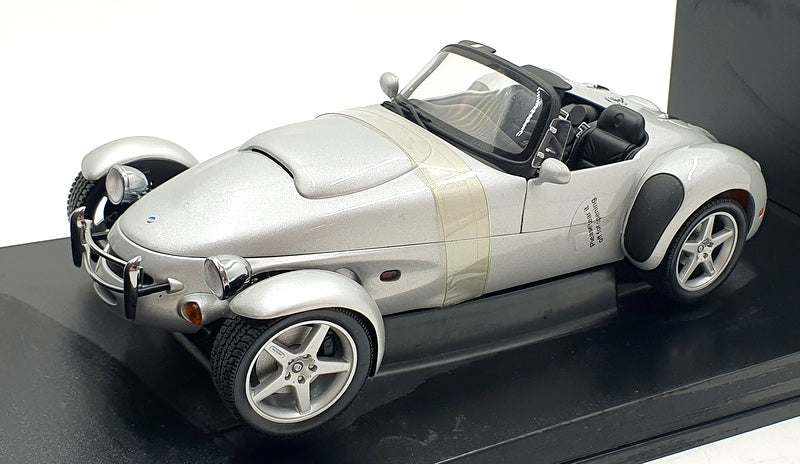 Autoart 1/18 Scale 78212 - 1998 Panoz AIV Roadster - Silver