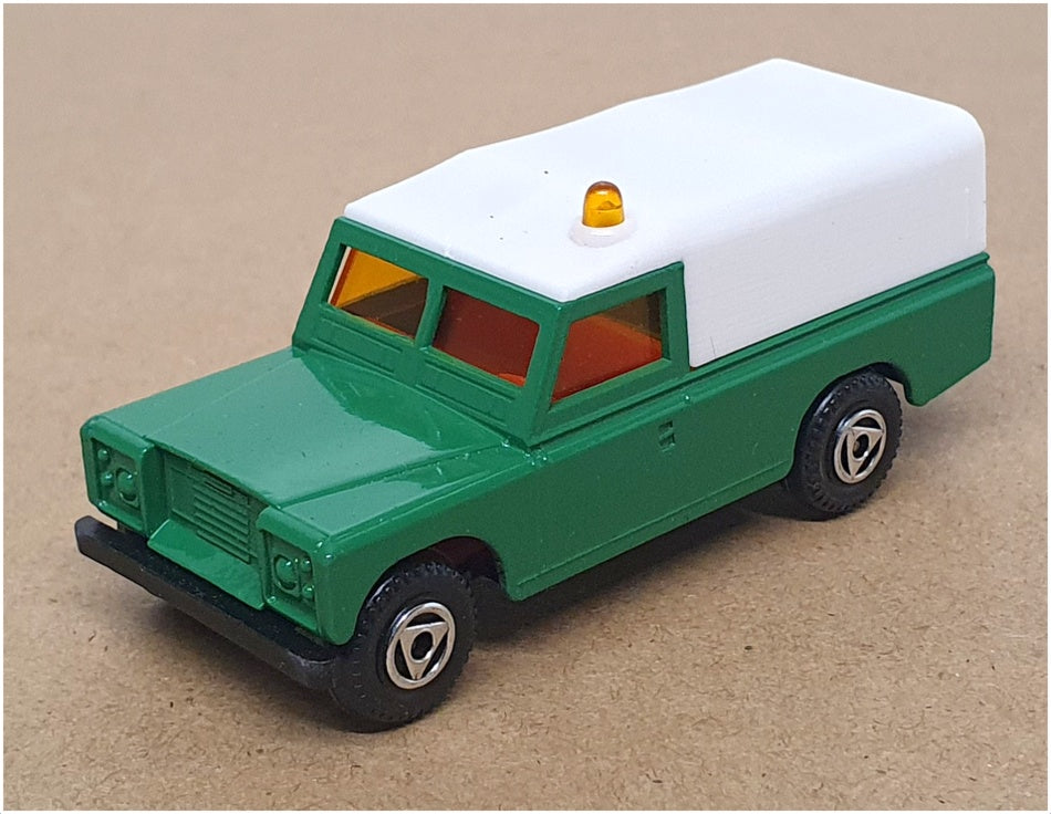 Efsi 1/63 Scale Diecast EF03 - Land Rover Covered Truck - Green/White