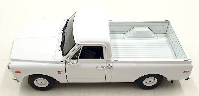 Greenlight 1/24 Scale Diecast 84192 - 1968 Chevrolet C-10 Starsky & Hutch