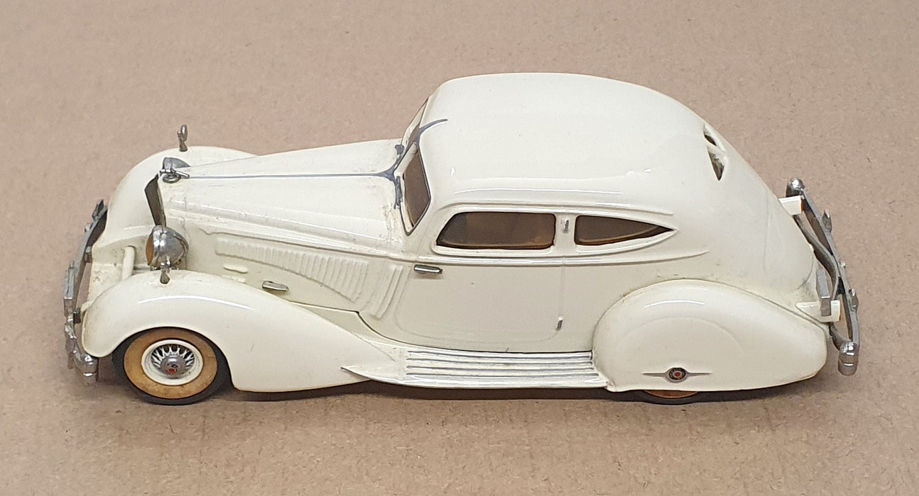 American Automobile Miniatures 1/43 Scale AAM-001 - 1934 Packard 1106 - Ivory