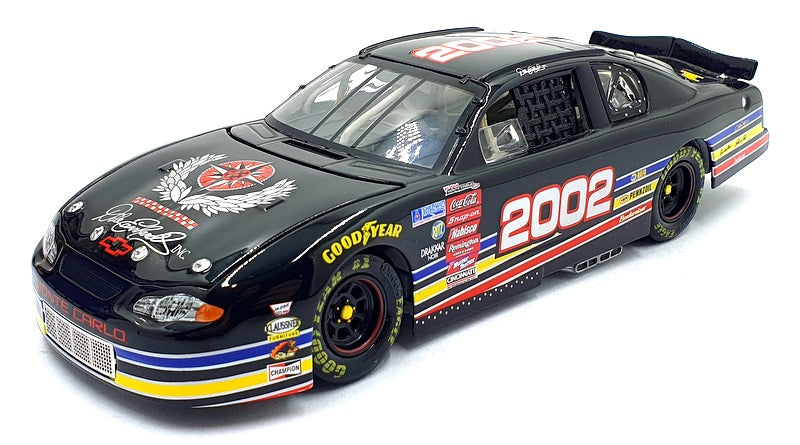 Action 1/24 Scale 102805 Chevrolet Monte Carlo 2002 DEI Pit Stop Practice NASCAR
