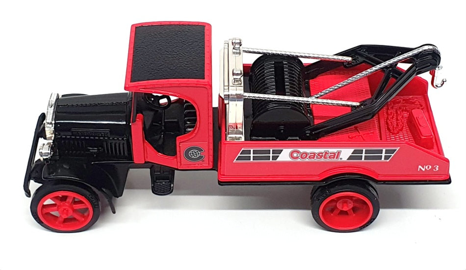 Ertl 1/34 Scale F471 - 1925 Kenworth Wrecker Coin Bank (Coastal) Red/Black