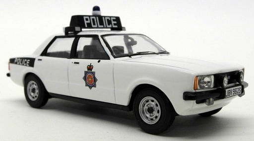 Vanguards 1/43 Scale VA11904 - Ford Cortina MkIV 2.0S Lancashire Police - White