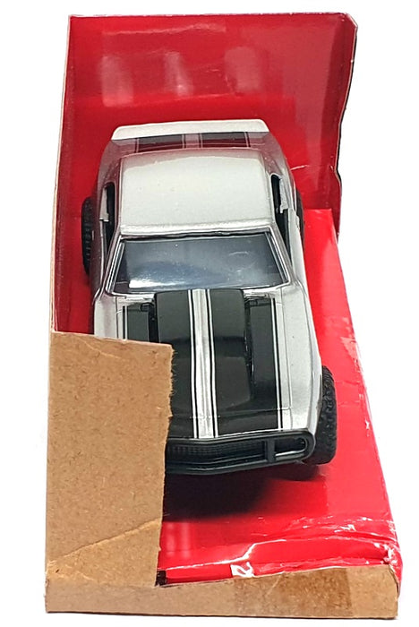 Jada 1/32 Scale 97186 - Fast & Furious Roman's Chevy Camaro Z28 Silver/Black