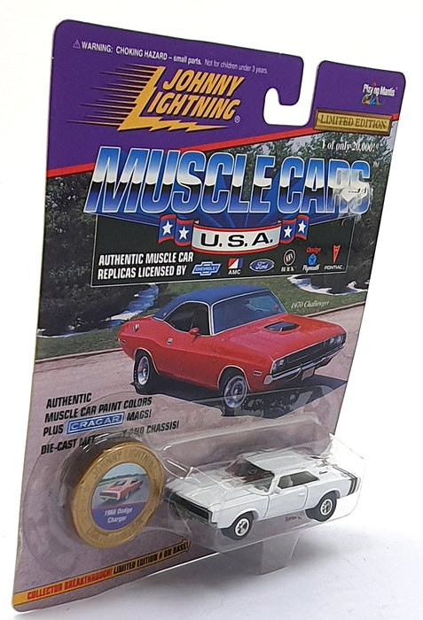 Johnny Lightning 1/64 Scale 202-03 Muscle Cars USA 1968 Dodge Challenger White