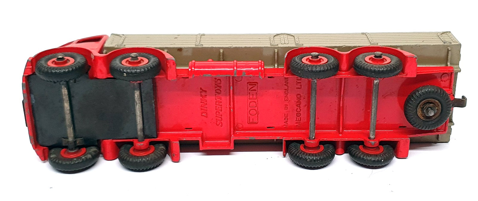 Dinky Supertoys 30526L - Foden 8 Wheel Wagon - Red/Fawn REPAINT