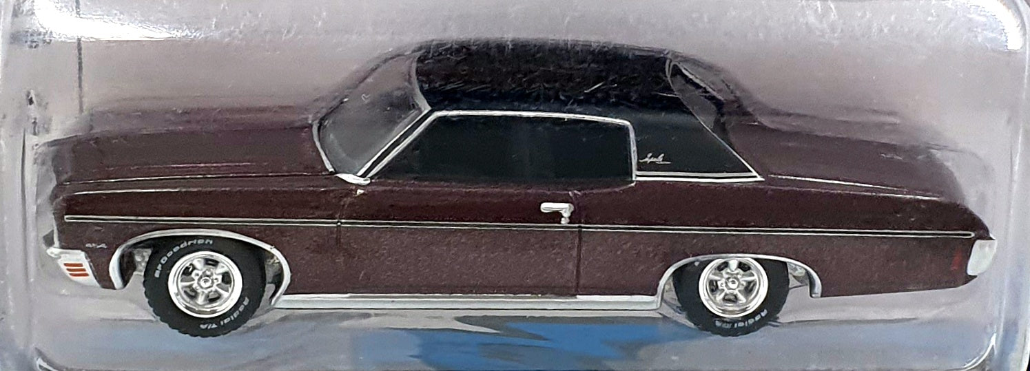 Auto World 1/64 Scale AW64382 - 1970 Chevrolet Impala Custom Coupe