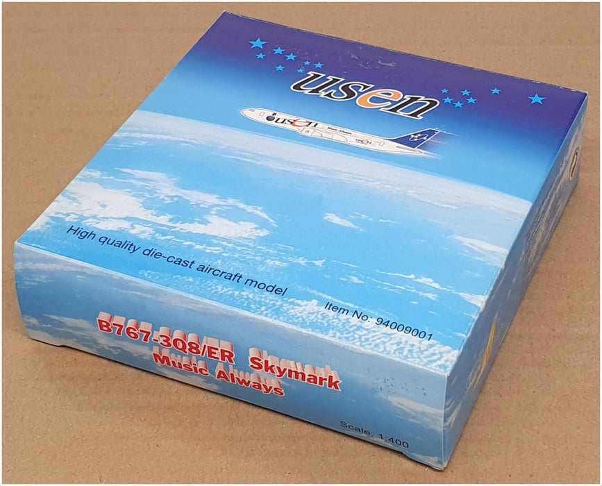 Golden Wings 1/400 Scale 94009001 - Boeing B767-3Q8/ER Aircraft Skymark (JA767B)