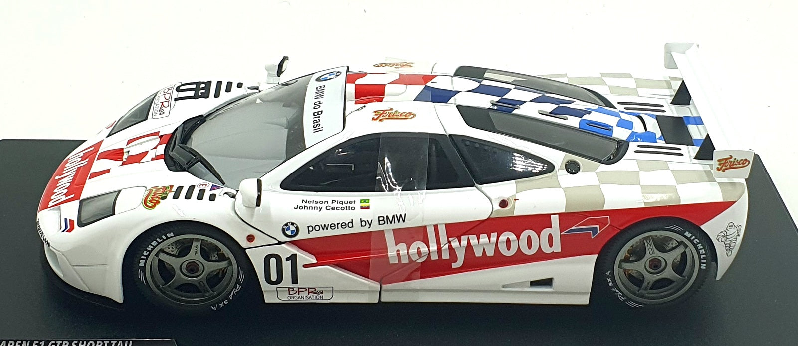 Solido 1/18 Scale S1804111 - McLaren F1 GTR Shorttail 2 Horas De Brasilia 1996