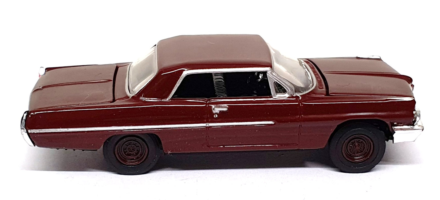 Ertl 1/64 Scale 32652 - 1962 Pontiac Catalina Super Duty - Maroon