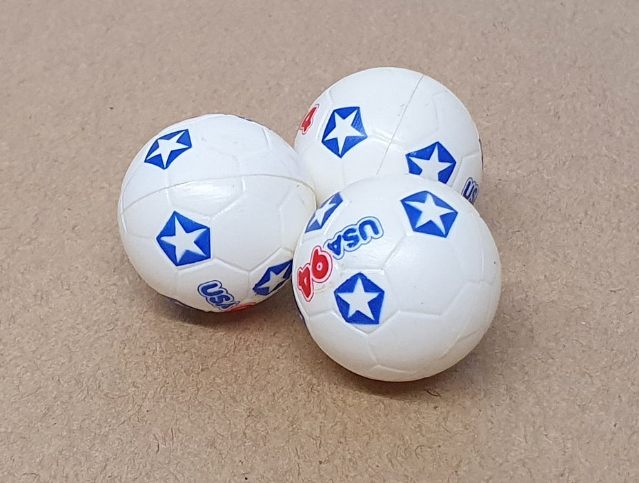 Subbuteo 61225 & 61205 - 3x Tango & 3x USA 94 Footballs