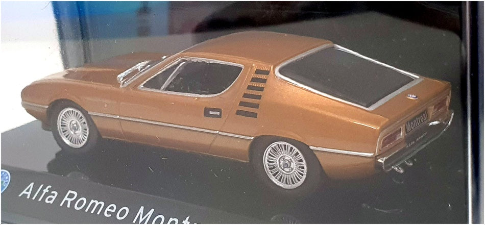 Altaya 1/43 Scale Diecast AT1970G - 1970 Alfa Romeo Montreal - Gold