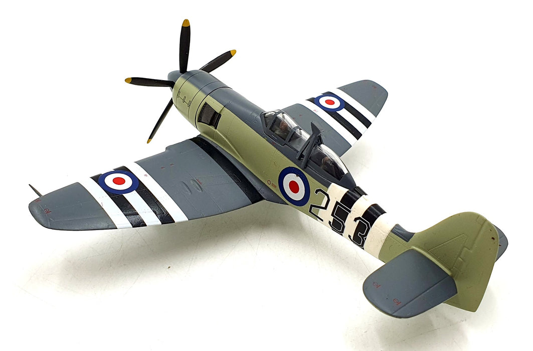 Witty Wings 1/72 Scale WTW-72-025-001 - Hawker Seafury T.20 Royal Navy 253