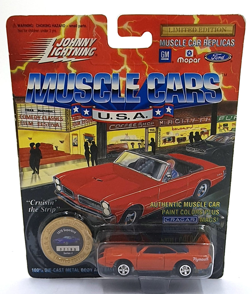 Johnny Lightning 1/64 Scale 200-140 - Muscle Cars USA 1970 Plymouth Superbird