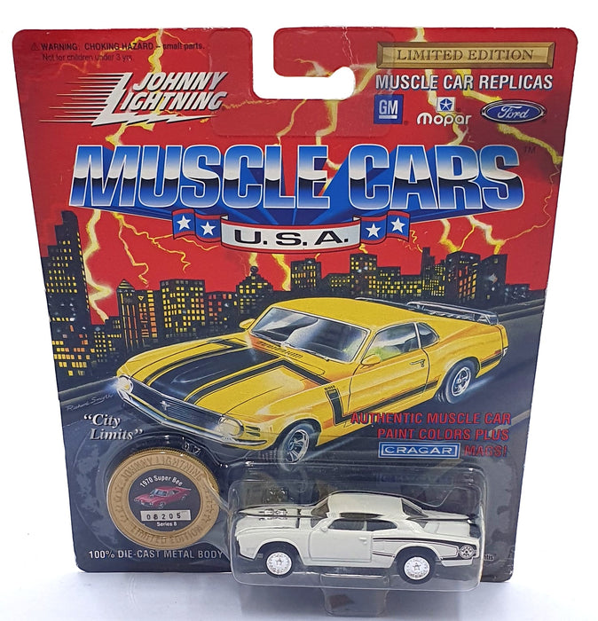 Johnny Lightning 1/64 Scale 200-200 - Muscle Cars USA 1970 Super Bee - Silver