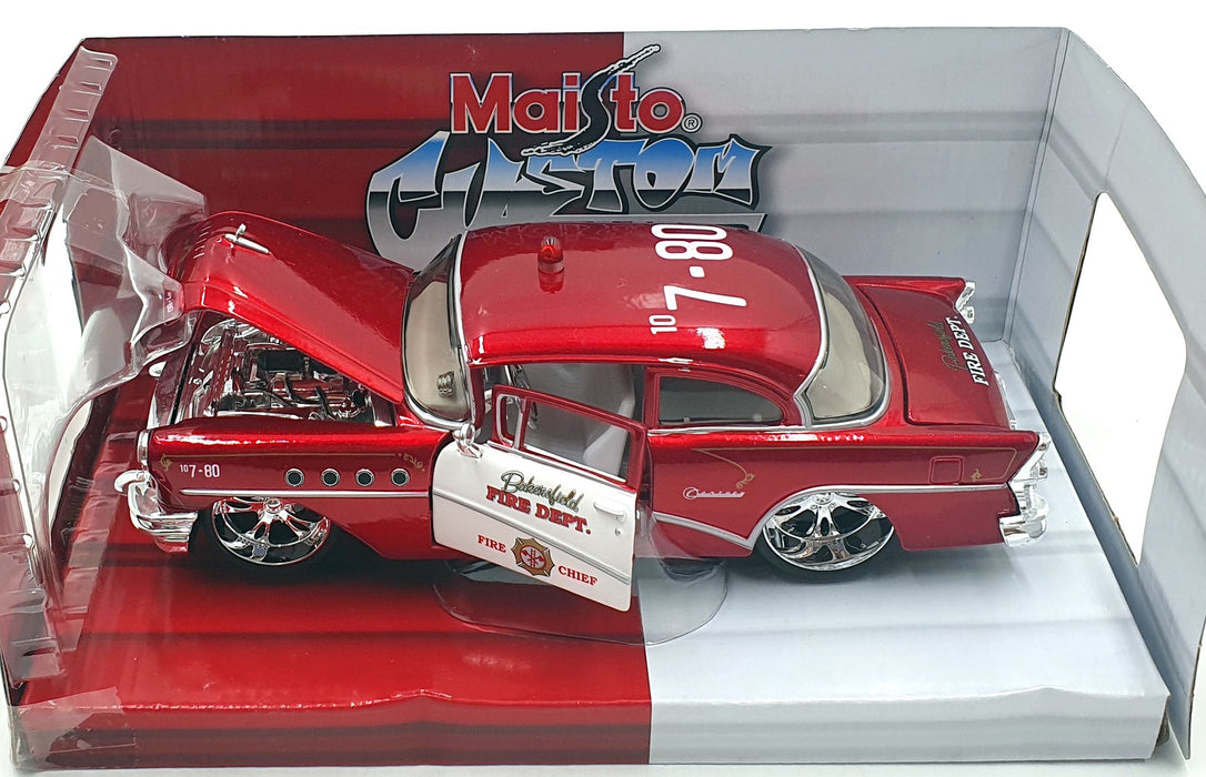 Maisto 1/26 Scale Diecast 31341 - 1955 Buick Century Bakersfield Fire Dept