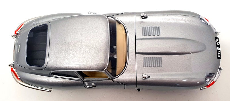 Burago 1/18 Scale Diecast 3038 - 1961 Jaguar E Coupe - Silver