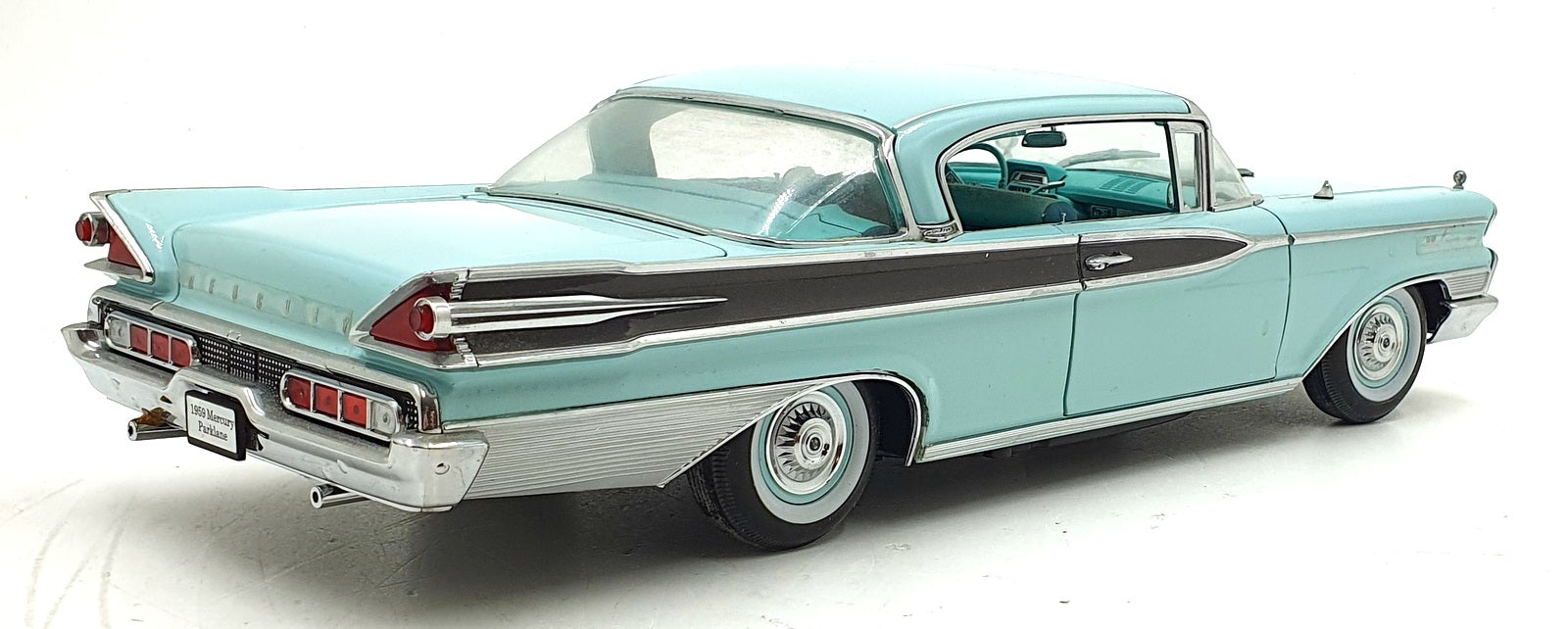 Sun Star 1/18 Diecast 5162 - 1959 Mercury Park Lane Hard Top - Cyan