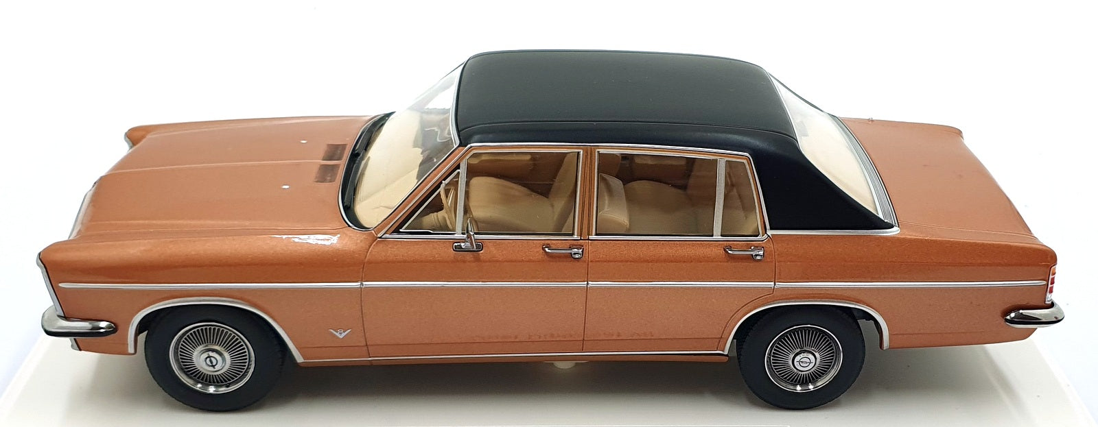 Norev 1/18 Scale Diecast 183689 - 1969 Opel Diplomat V8 - Met. Copper/Red