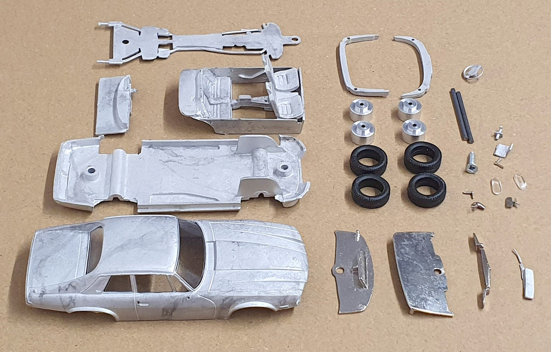 Western Models 1/43 Scale Unbuilt Kit WP115 - 1987 Jaguar XJS V12