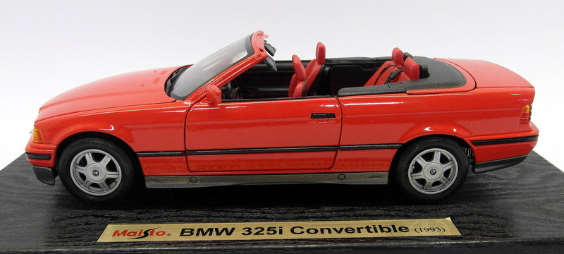 Maisto 1/18 Scale Diecast 31812 - BMW 325i Convertible - Red